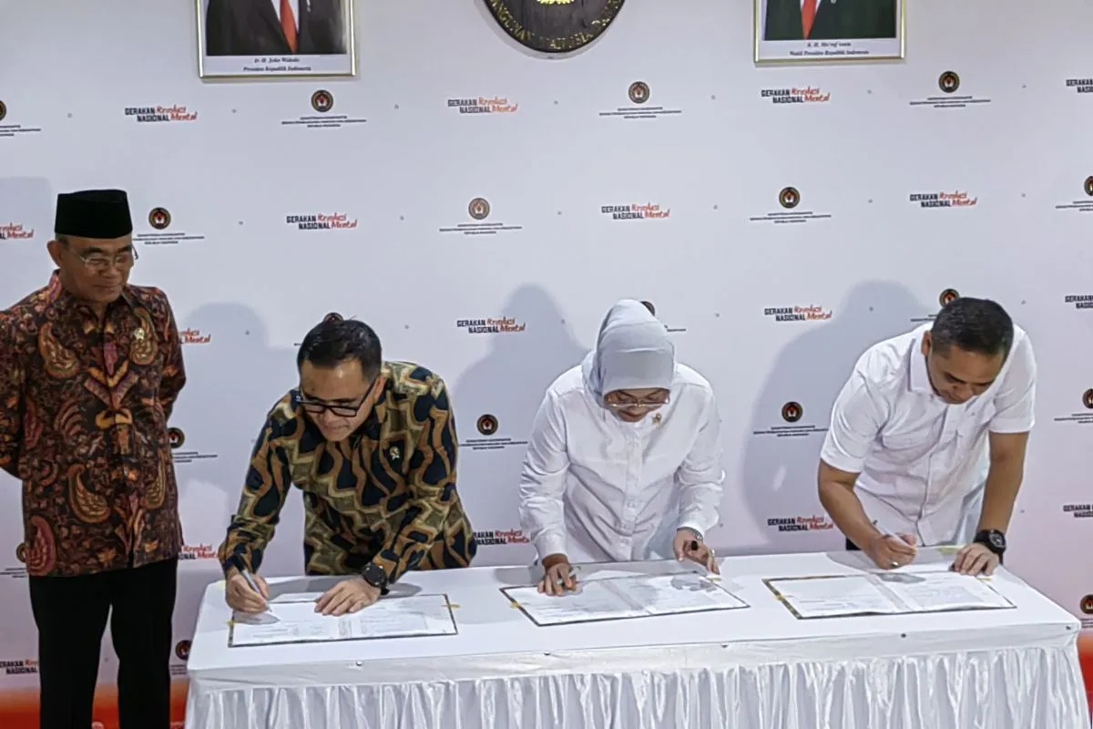 pemerintah tetapkan 27 hari libur nasional dan cuti bersama di 2024 63488
