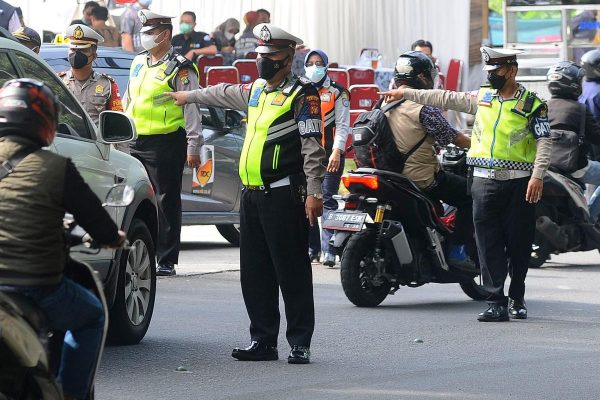 perbarui seragam polantas agar lebih mudah dikenali 50088