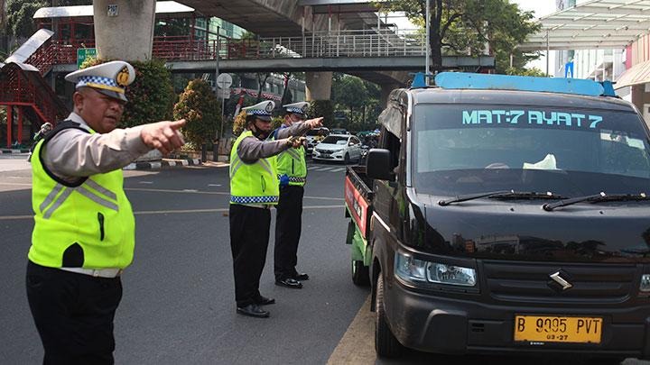 perhatian tilang uji emisi kendaraan bermotor mulai diberlakukan besok 62975