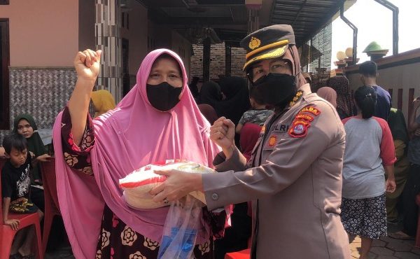 peringati hari jadi polwan ke 74 polda banten gelar bakti kesehatan 48607