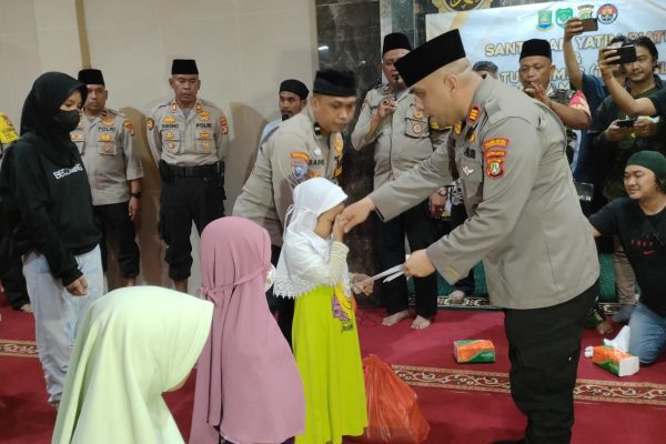 peringati hari santri polsek jatiuwung santuni puluhan anak yatim 50838