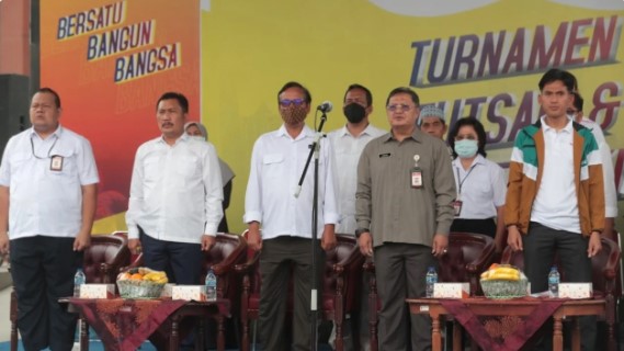 peringati hari sumpah pemuda kemenpora gelar turnamen futsal dan bulutangkis antar okp 50795