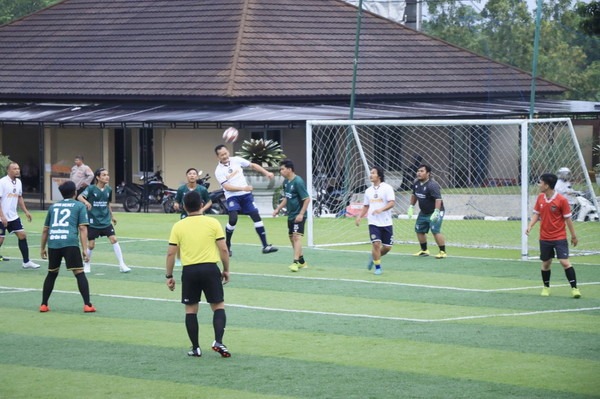 peringati hpn 2025 polda lampung dan jurnalis pojok warta fc gelar fun mini soccer 84389