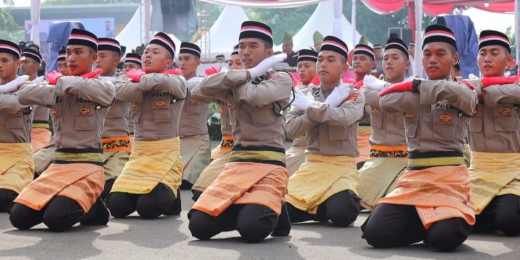 peringati isra mi raj polda banten gelar pagelaran seni budaya nusantara 54731