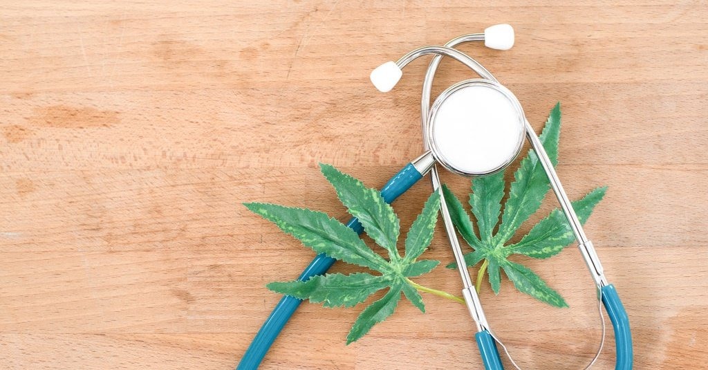 perlu kajian mendalam legalisasi ganja medis 48045