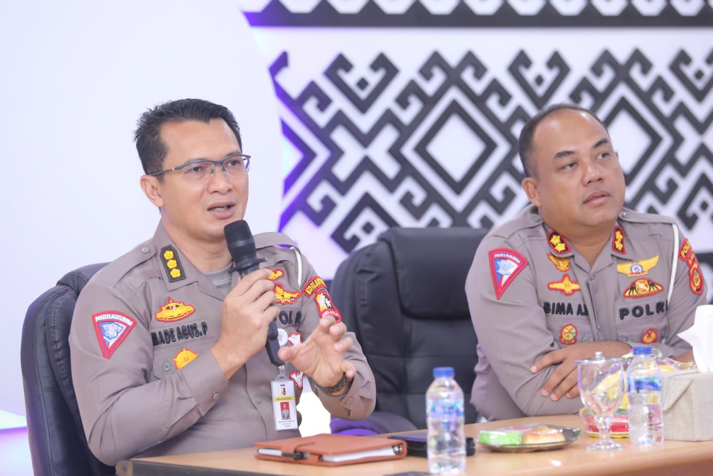 persiapan ops ketupat 2023 korlantas polri perkuat jaringan atms demi kamseltibcarlantas 54115