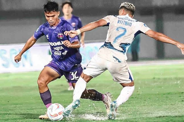 persita tangerang kalahkan psis semarang dengan skor 2 0 60744