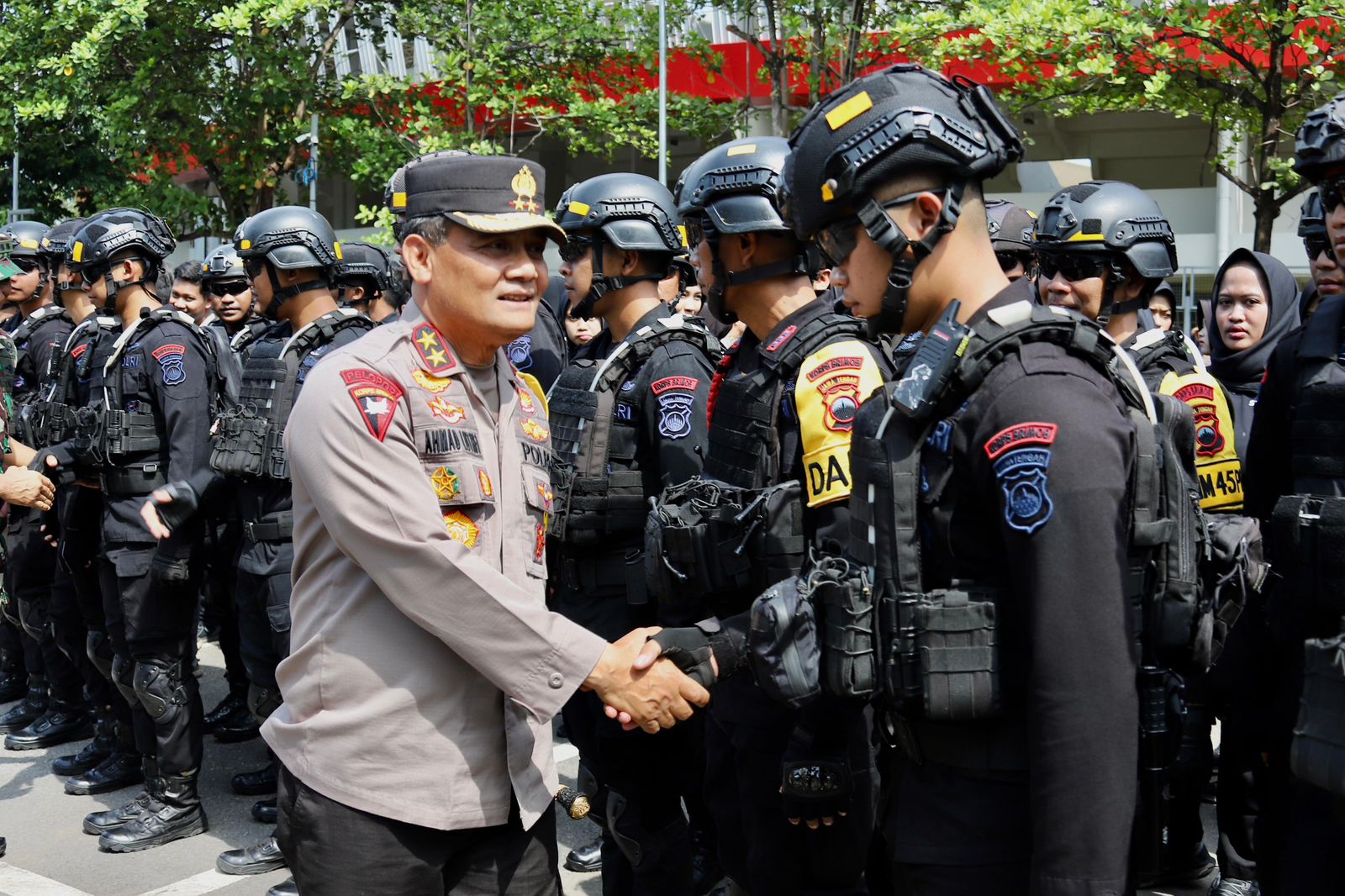 piala dunia fifa u 17 sukses kapolda jateng apresiasi personel tni polri yang mengamankan kegiatan tanpa kenal lelah 67072