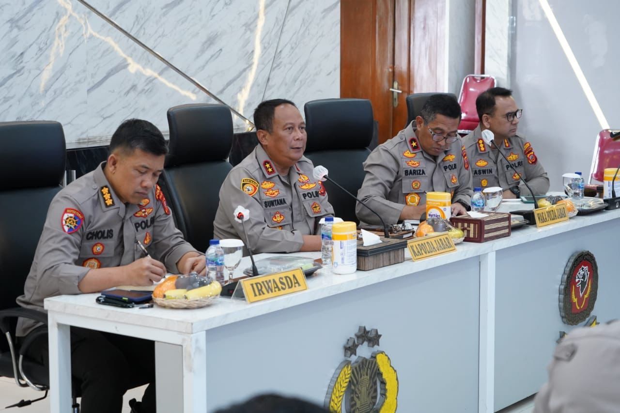 pimpin rapat perkembangan situasi kamtibmas kapolda jabar atensi kejahatan jalanan di wilayah polda jabar 53855