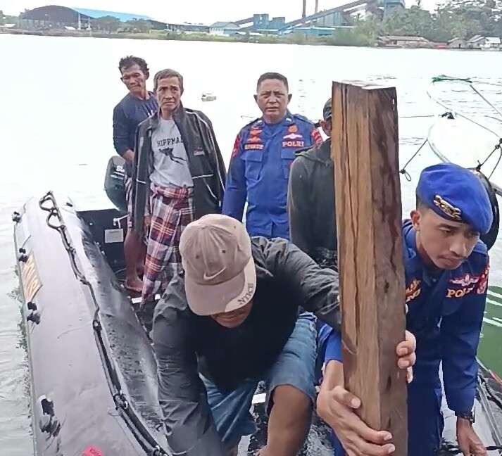 polairud polda sultra berhasil evakuasi dua pengantar wisatawan yang hilang 57774