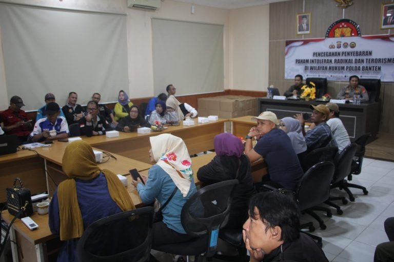 polda banten gelar sosialisasi bersama media sebagai upaya cegah paham radikalisme 74357