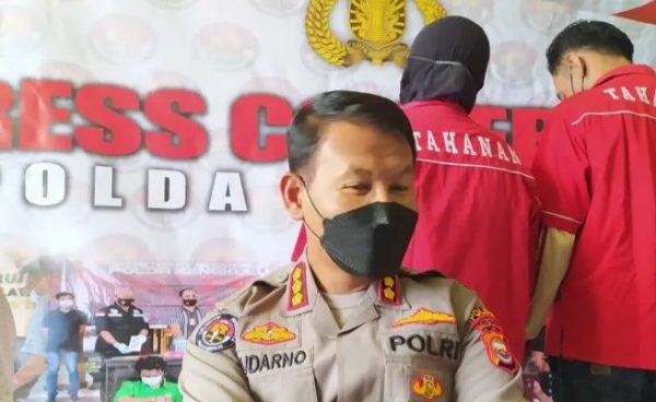 polda bengkulu berhasil tangkap tersangka dan sita 1 000 liter bbm jenis solar 49052