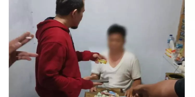 polda gorontalo berhasil mengamankan 2 bandar judi togel 49094