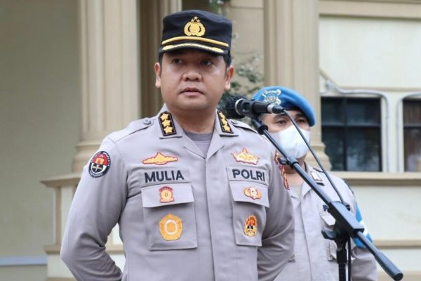 polda jambi amankan area spbu agar masyarakat tetap tertib 49472