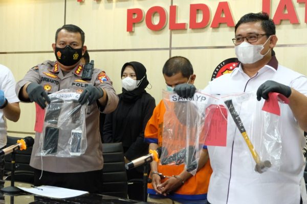 polda jatim berhasil ungkap kasus pembunuhan mahasiswa kedokteran unibraw malang 46101