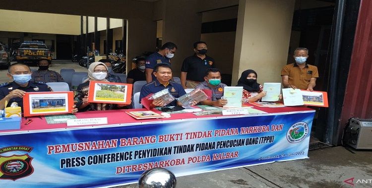 polda kalbar sita tppu kasus narkotika jenis sabu senilai rp21 miliar 47796 1