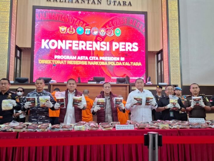 polda kaltara berhasil ungkap narkoba jaringan internasional sebanyak 150 kilogram 80637