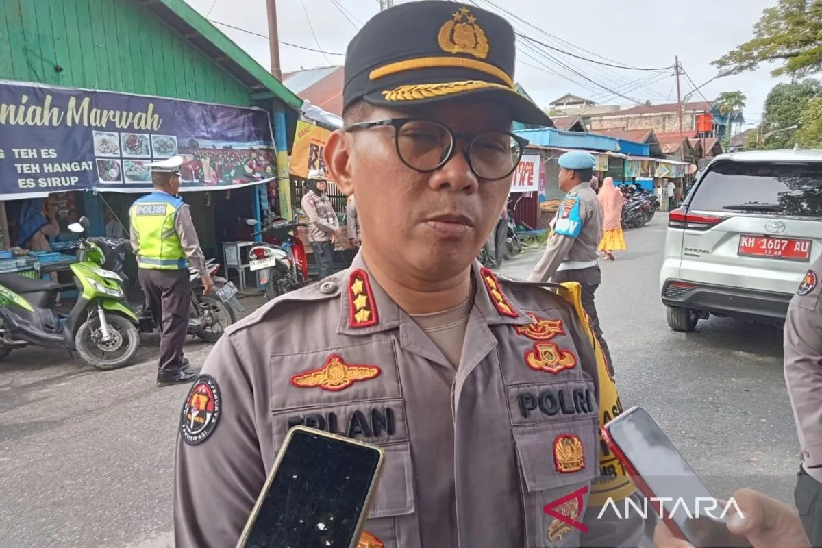 polda kalteng turunkan 549 personel dalam pengamanan uci mtb cup 2024 74145