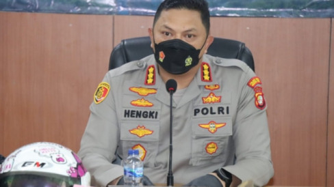 polda metro jaya amankan seorang tersangka terkait sindikat mafia tanah di jakarta 48251