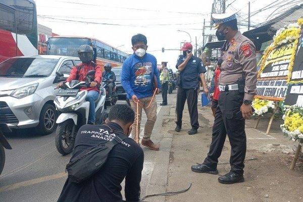 polda metro jaya analisis lokasi kejadian kecelakaan maut truk di bekasi 49377