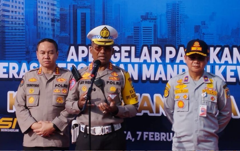 polda metro jaya berlakukan kembali tilang manual 58255 1