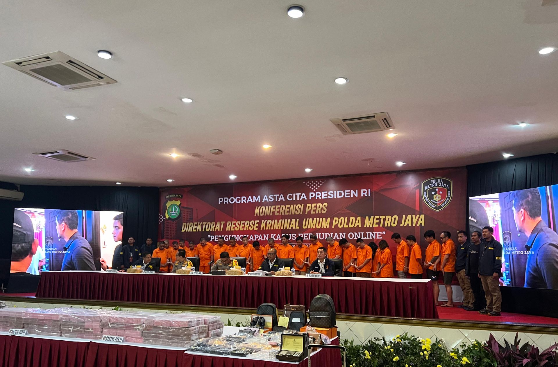 polda metro jaya usut dugaan korupsi di komdigi 81268