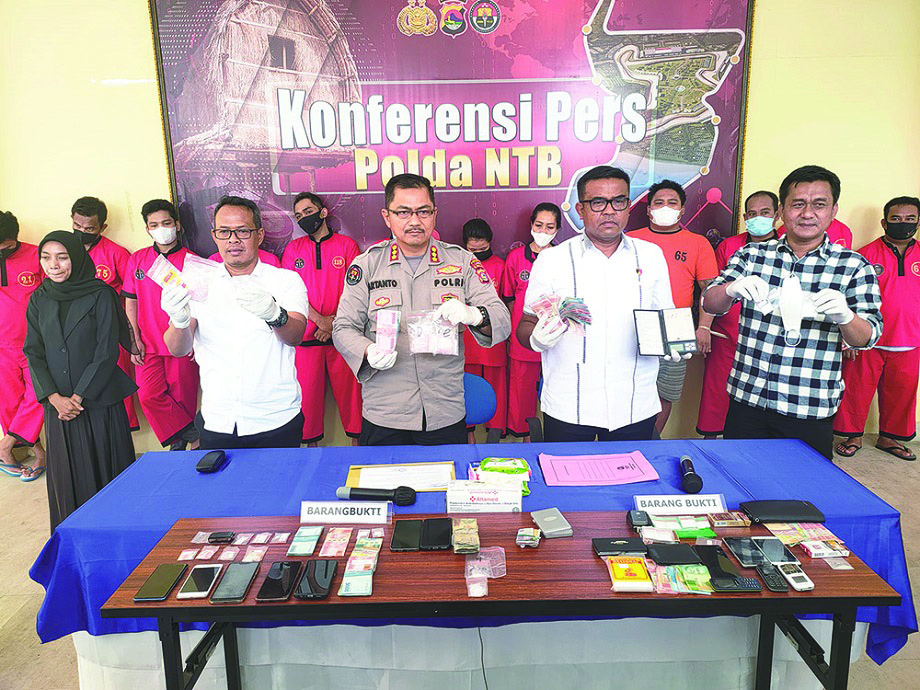 polda ntb tangkap 13 pengedar sabu 50962