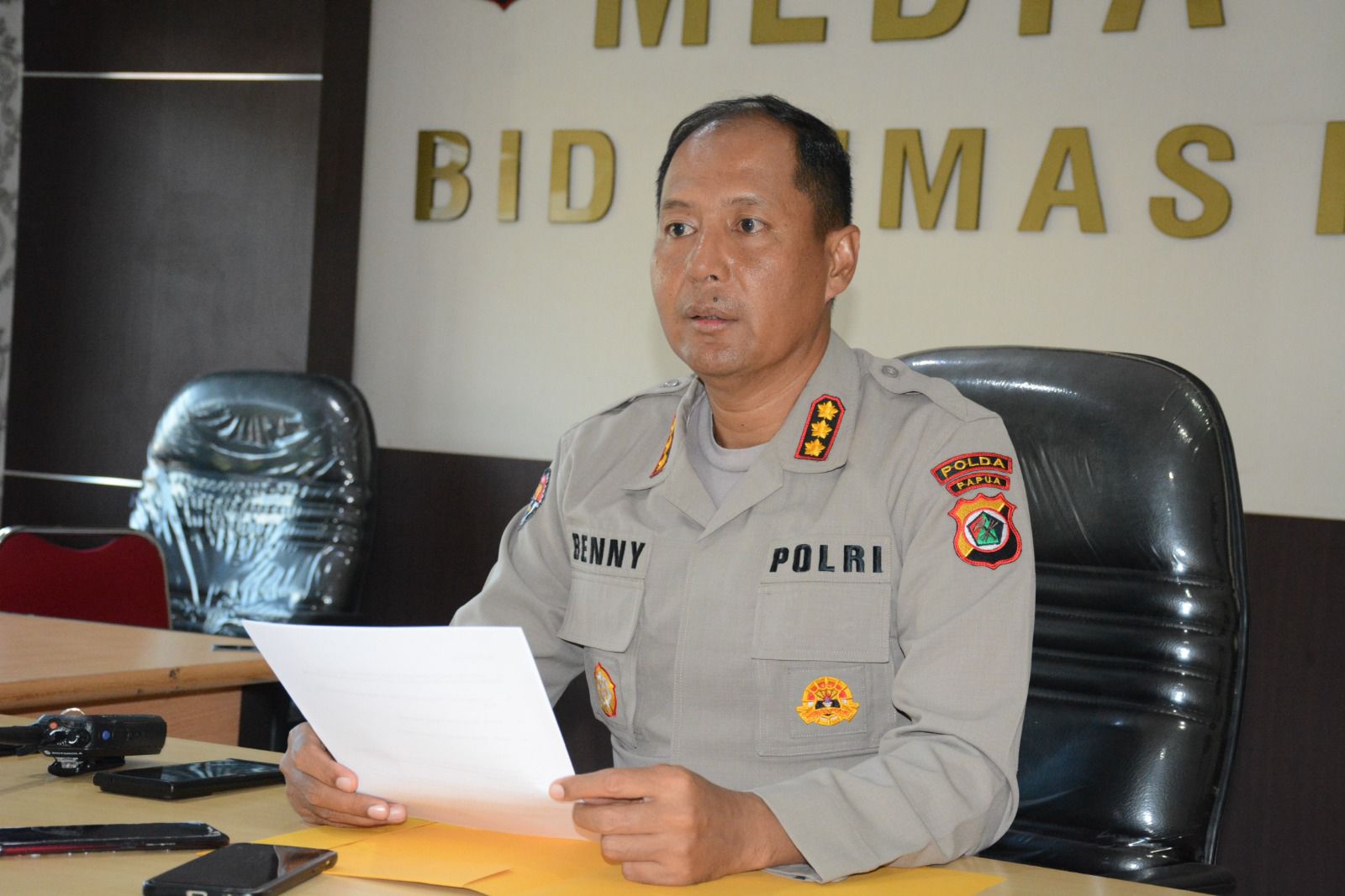 polda papua pastikan pengamanan sidang di pn nabire sesuai sop 56569 1