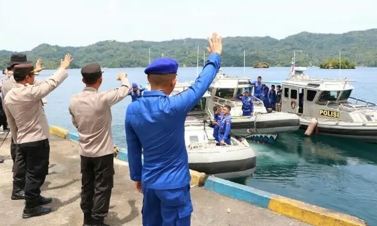 polda sulawesi utara kerahkan bantuan untuk korban erupsi gunung ruang di sulut 72902