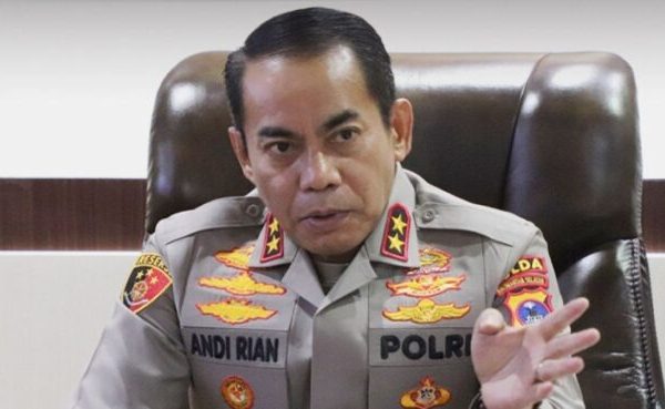 polda sulsel lakukan penyelidikan terkait penemuan mayat wanita di sebuah kontrakan 72633
