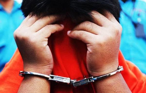 polda sulteng berhasil amankan 2 calo penerimaan anggota polri 72397