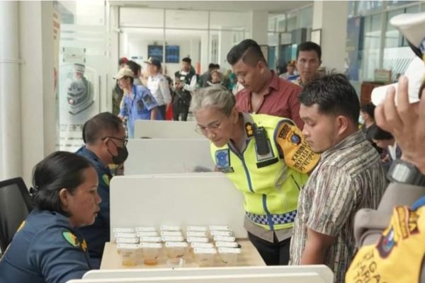 polda sumut berhasil amankan pria sopir bus medan jambi dalam keadaan positif narkoba 72369