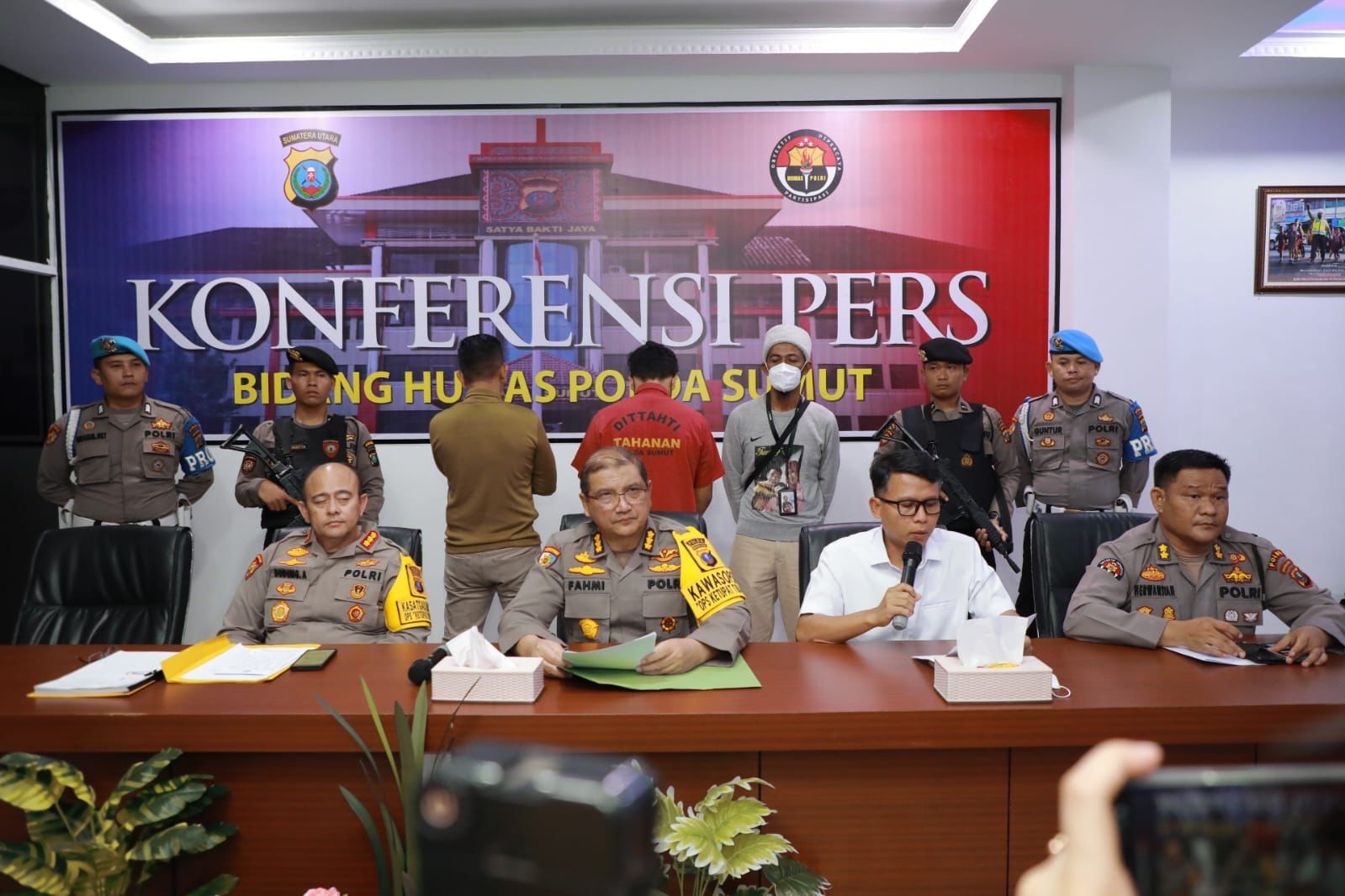 polda sumut tahan ah dan ayahnya terkait kasus penganiayaan 57310