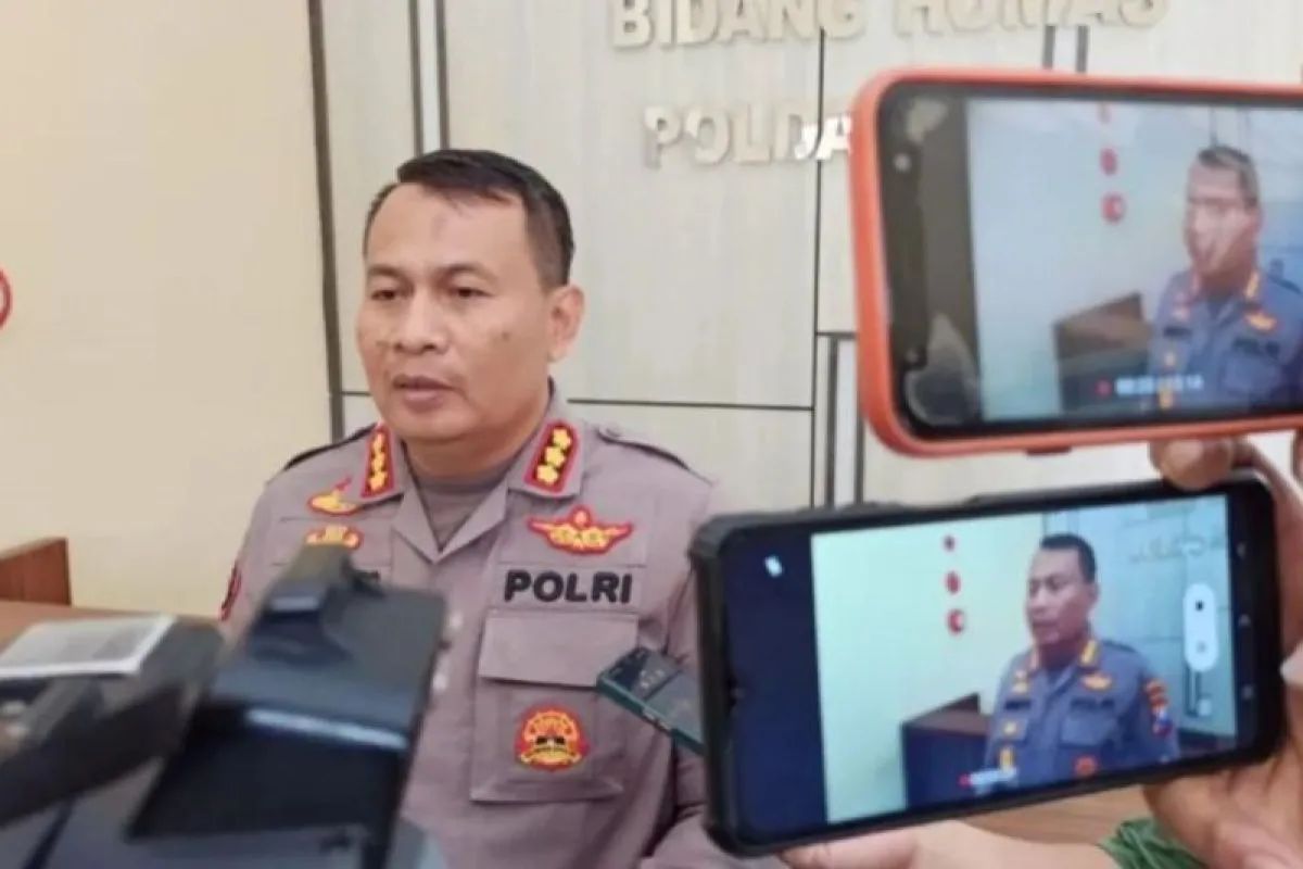 polisi 11 saksi diperiksa terkait penembakan tokoh masyarakat di sampang 68135