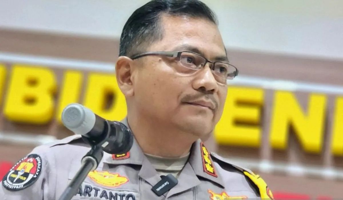 polisi amankan pengemudi kendaraan box penabrak mobil tv one 80427 1