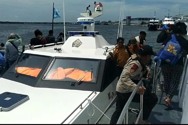 polisi berhasil amankan pmi ilegal ke malaysia 72975 1