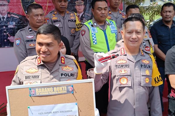 polisi berhasil meringkus pelaku begal sadis di pangalengan 72724