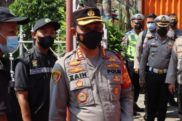 polisi gerebek tempat hiburan malam dan penjual miras di kalibaru tangerang 52528 1