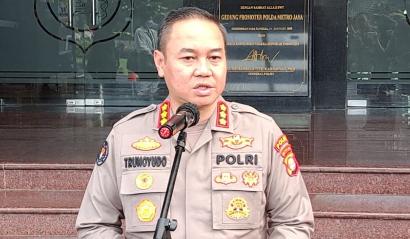 polisi gunakan video viral untuk identifikasi pengendara arogan bersenjata di tol 57791