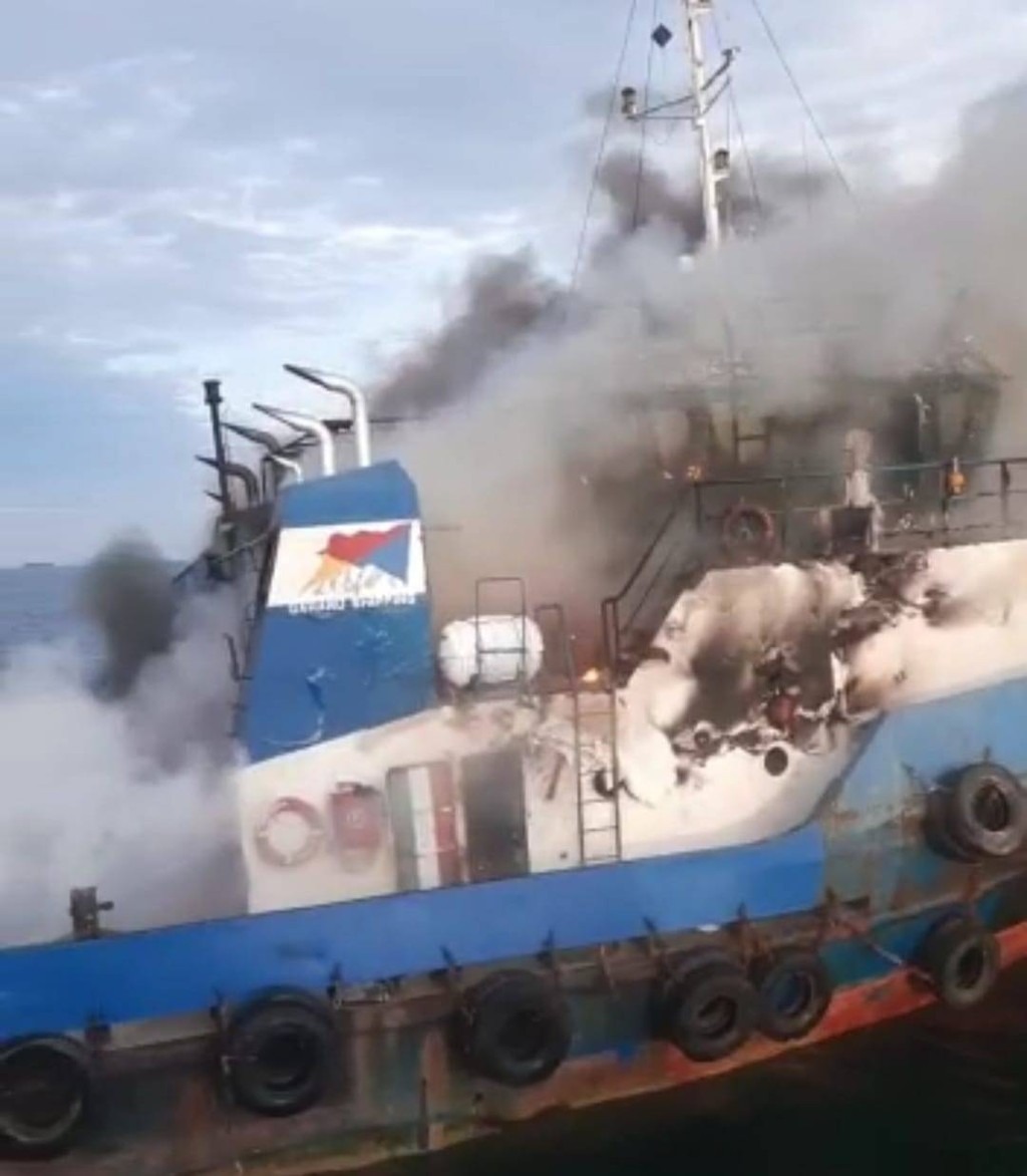 polisi investigasi peristiwa terbakarnya kapal tugboat batu bara di banyuasin 60500