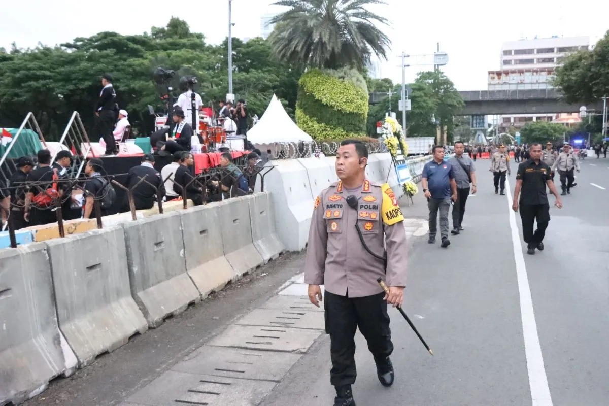 polisi kerahkan sebanyak 1 600 personil amankan akasi bela palestina 75036