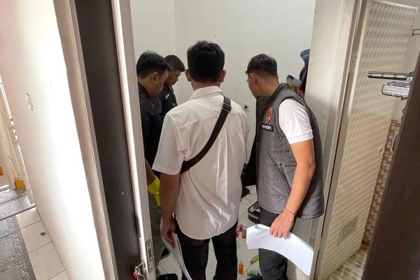 polisi olah tkp kasus jasad wanita di pulau pari 73045