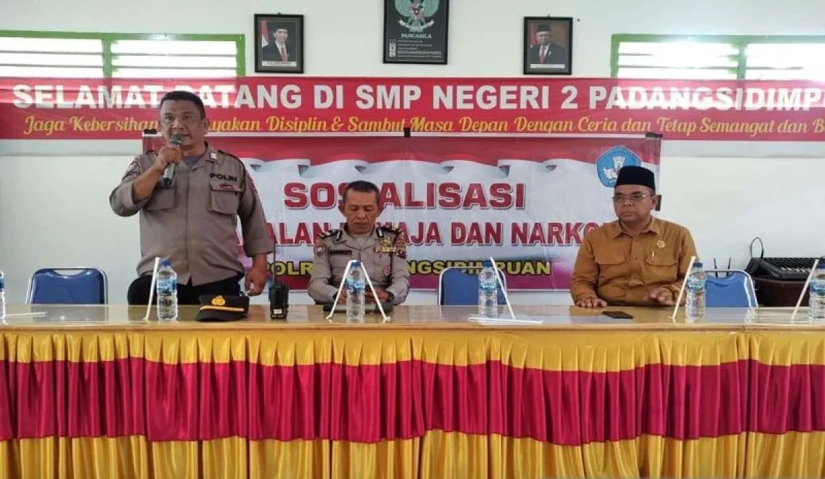polisi sosialisasikan bahaya narkoba pada siswa di padangsidimpuan 62155