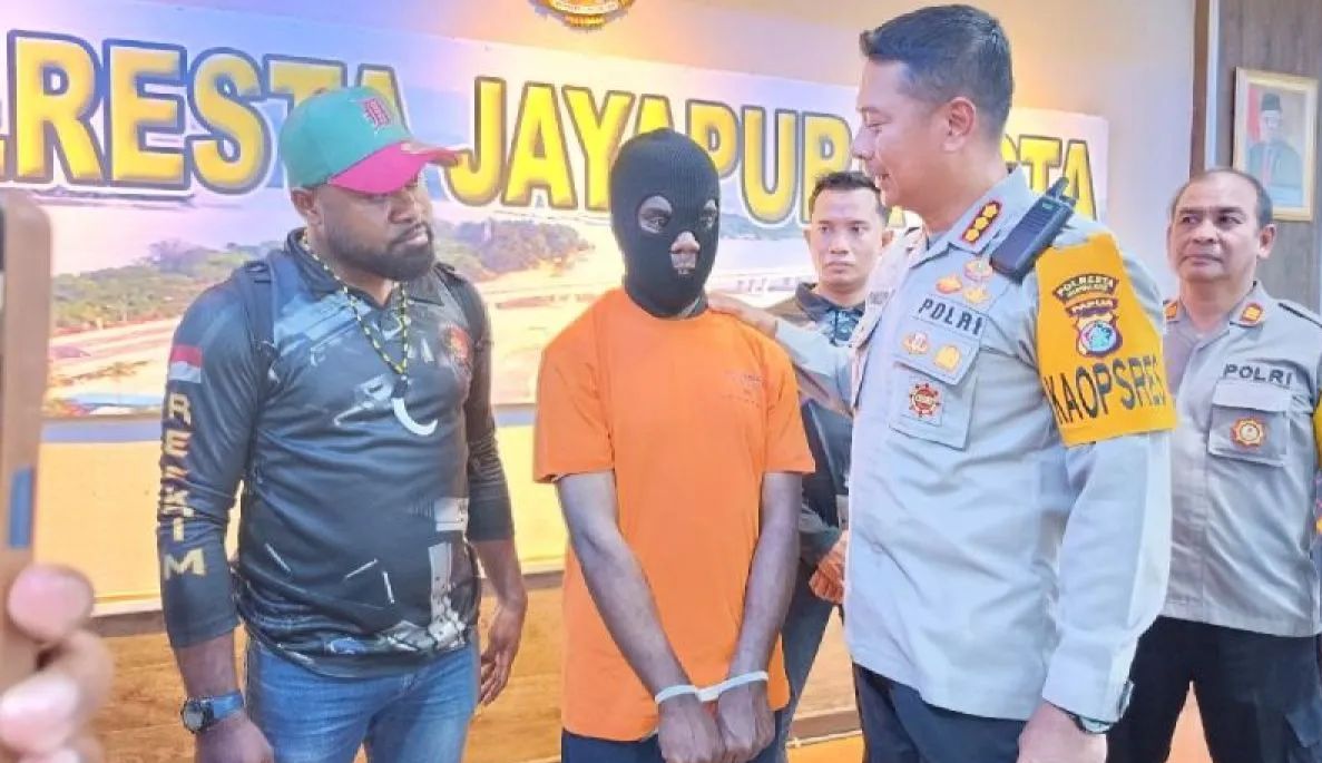 polisi tangkap pelaku pembakaran di abepura 68777