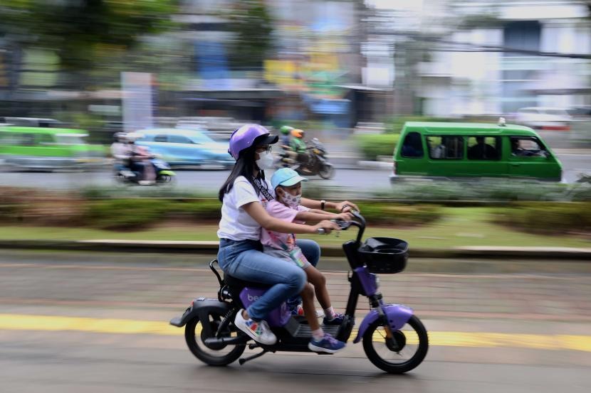 polisi tertibkan penggunaan sepeda listrik yang semakin marak 62530