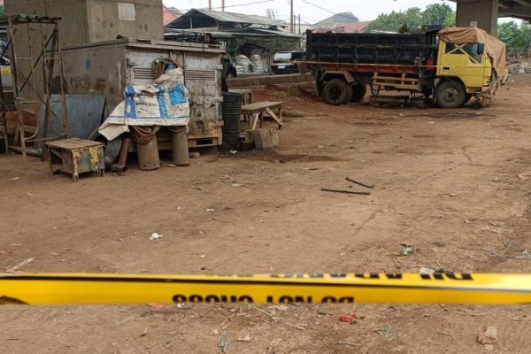 polisi usut pembunuhan perempuan di kolong tol becakayu 50719
