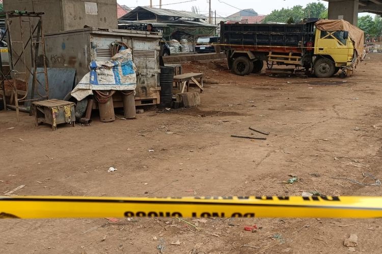 polisi usut pembunuhan perempuan di kolong tol becakayu 50719