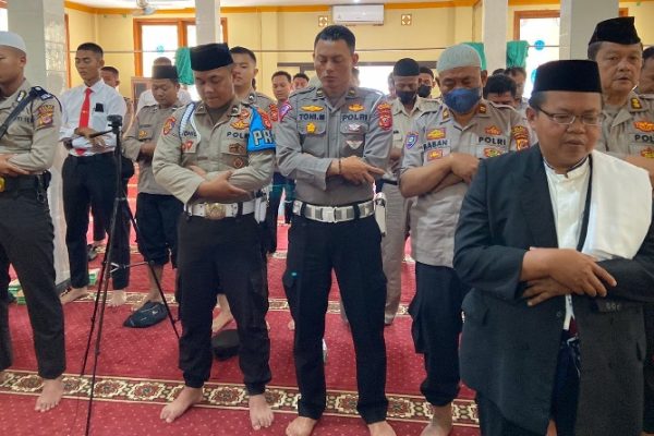 polres blora gelar sholat ghoib dan doa bersama bagi korban gempa cianjur 51874