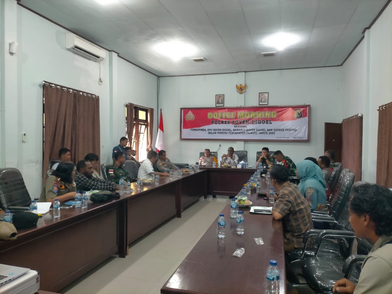 polres boven digoel gelar pertemuan dalam rangka perkuat sinergitas jelang pilkada 2024 74279