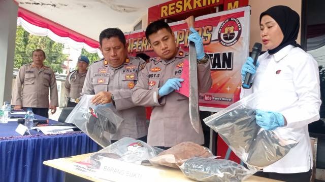 polres minsel berhasil amankan pelaku pembunuhan yang dilatarbelakangi rasa cemburu 51731